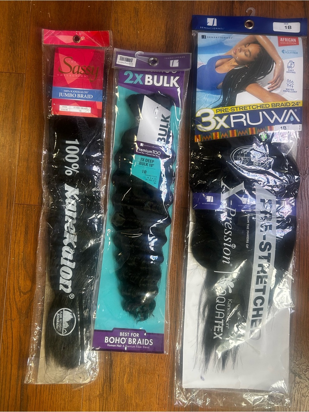 (3) Expressions 3X Ruwa Pre-Stretched Braid - Black (1B)